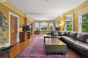 322 SE 61st Ave, Portland, OR 97215 - Photo 14