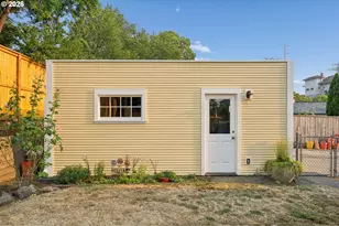 322 SE 61st Ave, Portland, OR 97215 - Photo 36