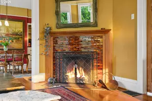322 SE 61st Ave, Portland, OR 97215 - Photo 16