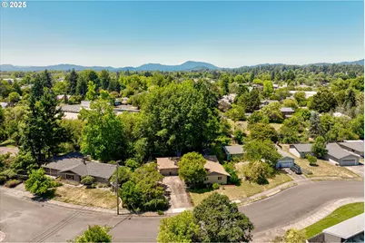 1430 NW 15th St, Corvallis, OR 97330 - Photo 38