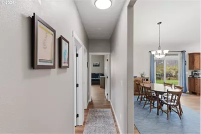 2025 Roosevelt Loop, North Bend, OR 97459 - Photo 18