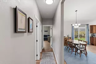 2025 Roosevelt Loop, North Bend, OR 97459 - Photo 18