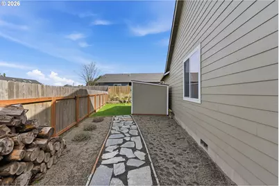 2025 Roosevelt Loop, North Bend, OR 97459 - Photo 46