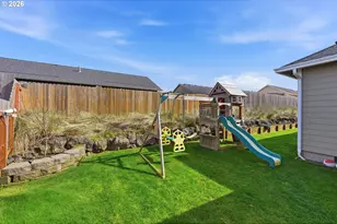 2025 Roosevelt Loop, North Bend, OR 97459 - Photo 44
