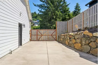34980 Lahaina Loop Rd, Pacific City, OR 97135 - Photo 40