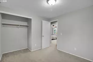 638 SW 7th St, Gresham, OR 97080 - Photo 26