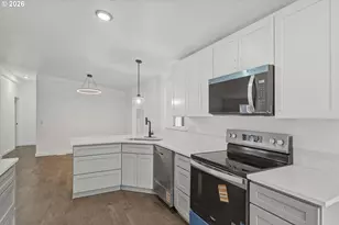 12323 SE Holgate Blvd, Portland, OR 97236 - Photo 14