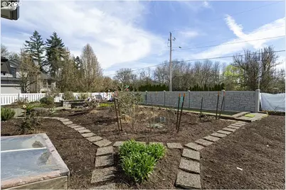 17144 SE Johnston Dr, Portland, OR 97236 - Photo 40