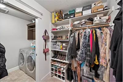 15928 Stables Pl, Oregon City, OR 97045 - Photo 32