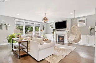 15928 Stables Pl, Oregon City, OR 97045 - Photo 2