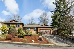 2382 NW Esquire Dr, Roseburg, OR 97471 - Photo 1