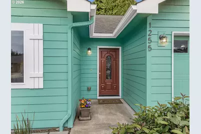 1255 SW Wedge Ct, Waldport, OR 97394 - Photo 6