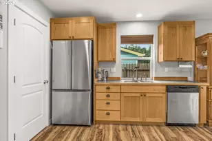 1255 SW Wedge Ct, Waldport, OR 97394 - Photo 12