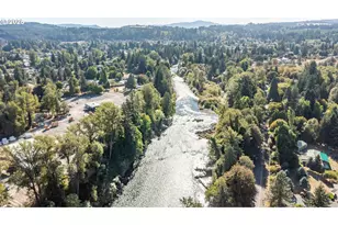 1054 N River Dr, Sweet Home, OR 97386 - Photo 38