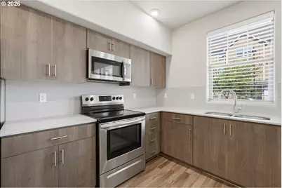 16322 NW Chadwick Way #102, Portland, OR 97229 - Photo 6