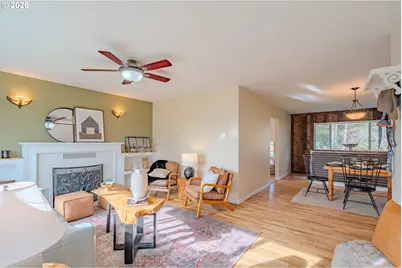 715 NE 22nd Ave, Camas, WA 98607 - Photo 4