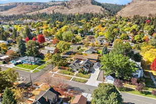 1402 2nd St, La Grande, OR 97850 - Photo 6