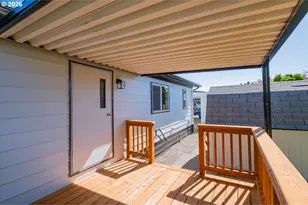 5422 Portland Rd NE, Salem, OR 97305 - Photo 40