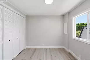 5422 Portland Rd NE, Salem, OR 97305 - Photo 30