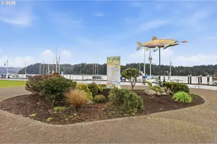 1600 Rhododendron Dr, Florence, OR 97439 - Photo 36