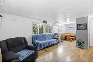 1600 Rhododendron Dr, Florence, OR 97439 - Photo 14