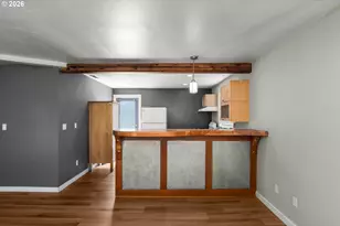 4836 SW Coronado St, Portland, OR 97219 - Photo 8