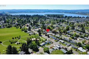 2609 NW 109th St, Vancouver, WA 98685 - Photo 2