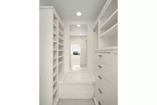 840 NW Summit Ave, Portland, OR 97210 - Photo 24