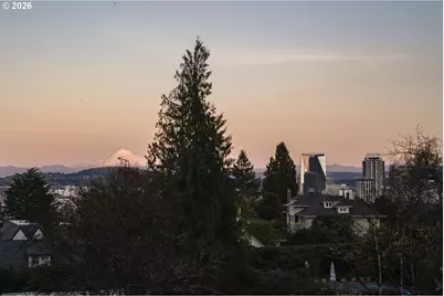 840 NW Summit Ave, Portland, OR 97210 - Photo 20