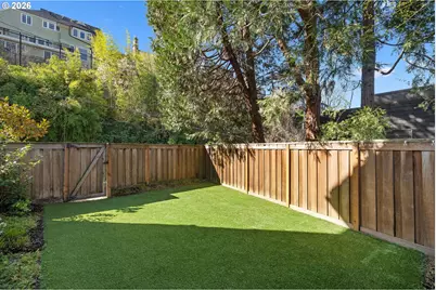 840 NW Summit Ave, Portland, OR 97210 - Photo 38
