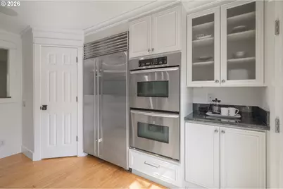 2145 Floral Hill Dr, Eugene, OR 97403 - Photo 10