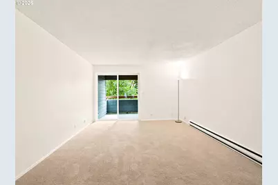 47 Eagle Crest Dr #40, Lake Oswego, OR 97035 - Photo 4