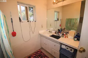 14475 SW 20th St, Beaverton, OR 97008 - Photo 16