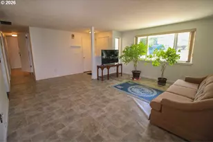 14475 SW 20th St, Beaverton, OR 97008 - Photo 26