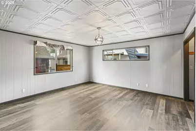 2039 N Jantzen Ave, Portland, OR 97217 - Photo 26