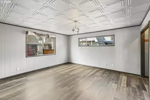 2039 N Jantzen Ave, Portland, OR 97217 - Photo 26