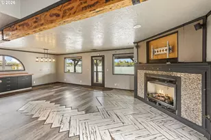 2039 N Jantzen Ave, Portland, OR 97217 - Photo 6