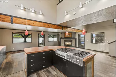 2039 N Jantzen Ave, Portland, OR 97217 - Photo 18