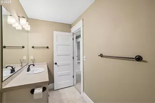 1634 SE Spokane St, Portland, OR 97202 - Photo 10