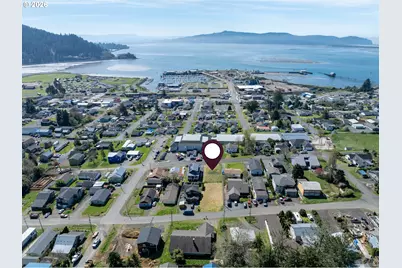 607 Driftwood Ave Ave, Garibaldi, OR 97118 - Photo 8