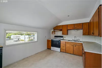 35800 7th (Hwy 101) St, Nehalem, OR 97131 - Photo 14