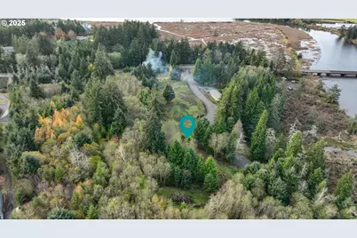 36629 King Kong Ln, Astoria, OR 97103 - Photo 8