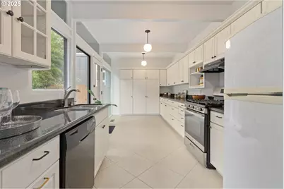 3820 Watkins Ln, Eugene, OR 97405 - Photo 20