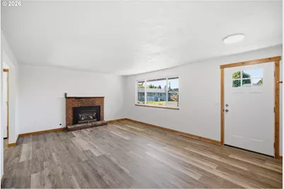 455 SE Park Ave, Corvallis, OR 97333 - Photo 2
