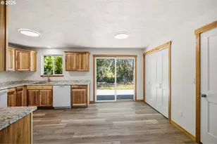 455 SE Park Ave, Corvallis, OR 97333 - Photo 8