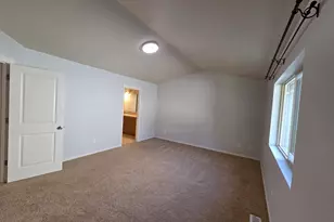 7825 SE Sporri Ln, Milwaukie, OR 97267 - Photo 14