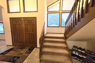929 E Pine Ave, Hermiston, OR 97838 - Photo 2