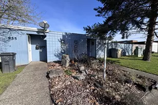 951 NW Grant Ave, Corvallis, OR 97330 - Photo 1