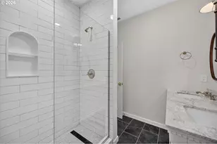 2327 NE 52nd Ave, Portland, OR 97213 - Photo 24