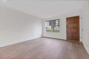 3210 NE 2nd Ct, Gresham, OR 97030 - Photo 4